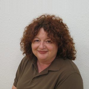 Frau Ulrike Kürzinger